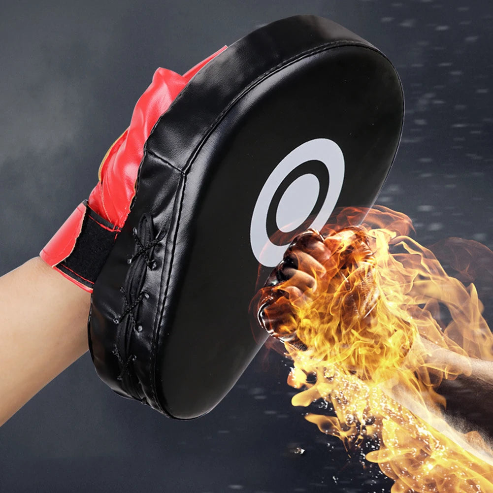 Curved Training Mitts – Boxing, Muay Thai & Taekwondo Focus Pads